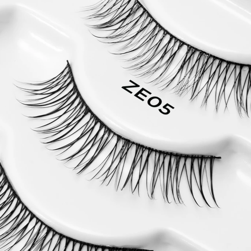 Lông Mi Gân Trong Sắc Sảo Vacosi VM28 Zero-Band Eyelashes