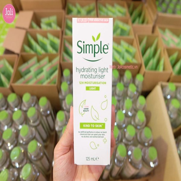 Sữa Dưỡng Ẩm Simple Kind To Skin Hydrating Light Moisturiser 125ml