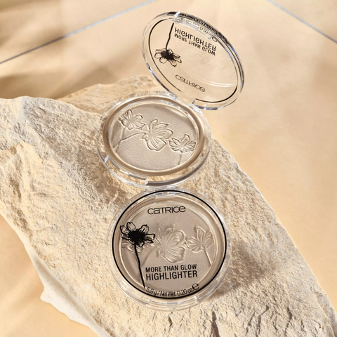 Phấn Bắt Sáng Catrice More Than Glow Highlighter 5.9g