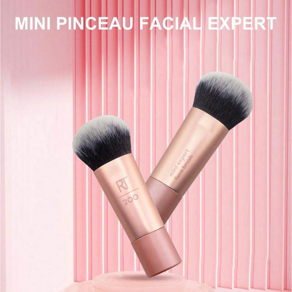 Cọ Tán Nền Real Techniques RT 200 Mini Expert Face For Foundation Brush