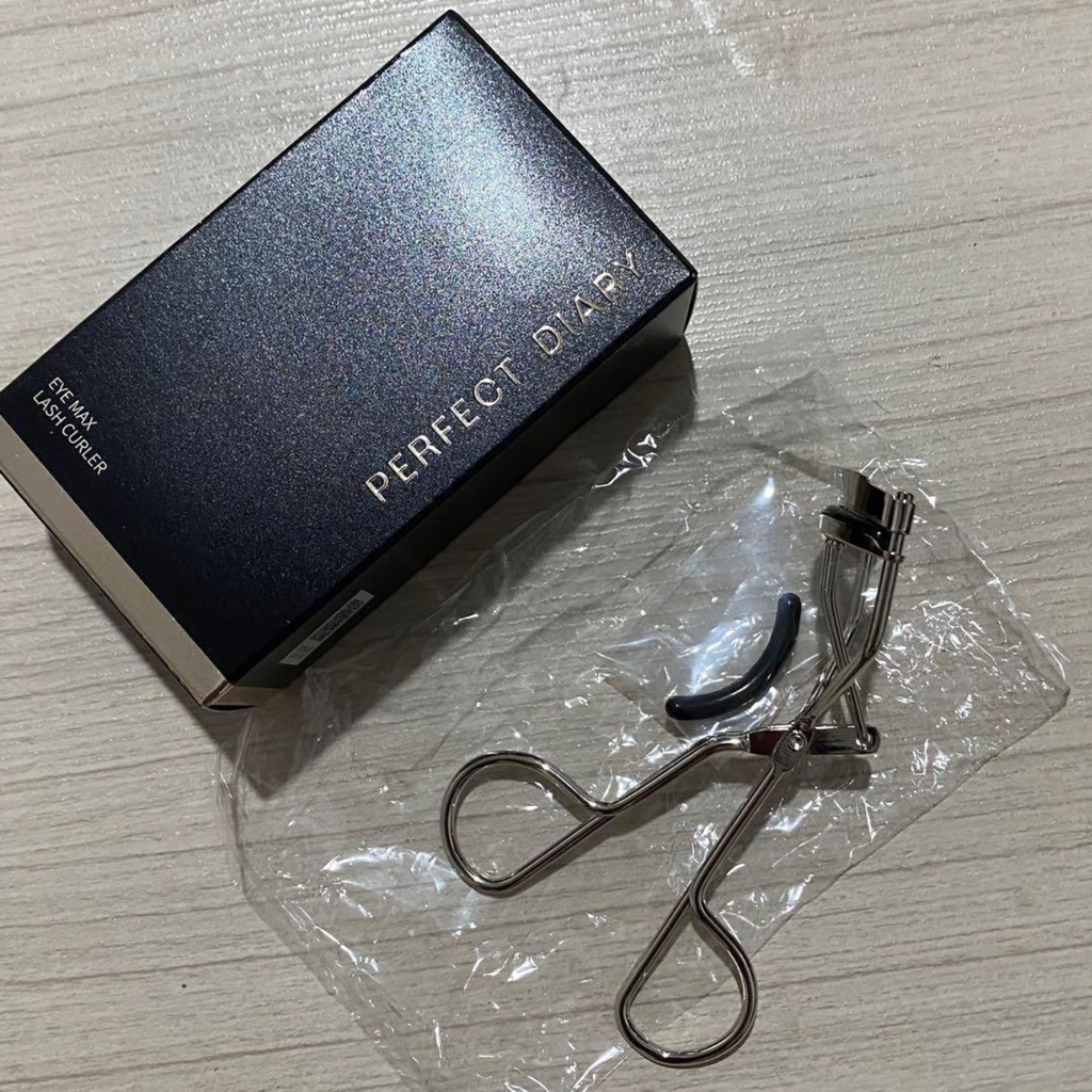 Bấm Mi Perfect Diary Eye Max Lash Culer