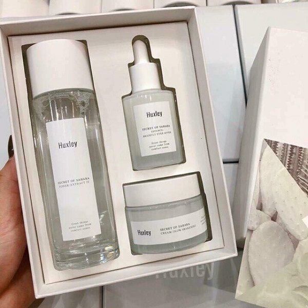 Bộ Dưỡng Trắng Da Giúp Da Căng Bóng Mịn Màng Huxley Brightening Trio