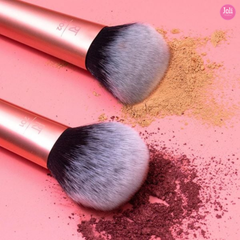 Cọ Phấn Phủ Real Techniques RT201 Powder Bronzer Brush
