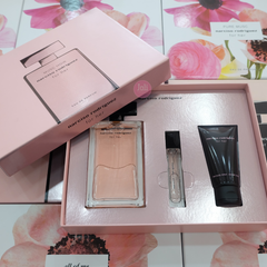 Set Nước Hoa Nữ Narciso Rodriguez Musc Noir For Her EDP (Nước hoa 100ml + 10ml + Lotion 50ml)