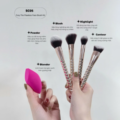 Bộ Kit 4 Cọ Và 1 Bông Phấn Vacosi Fury The Flawless Face Brush Kit Golden Dragon SC05