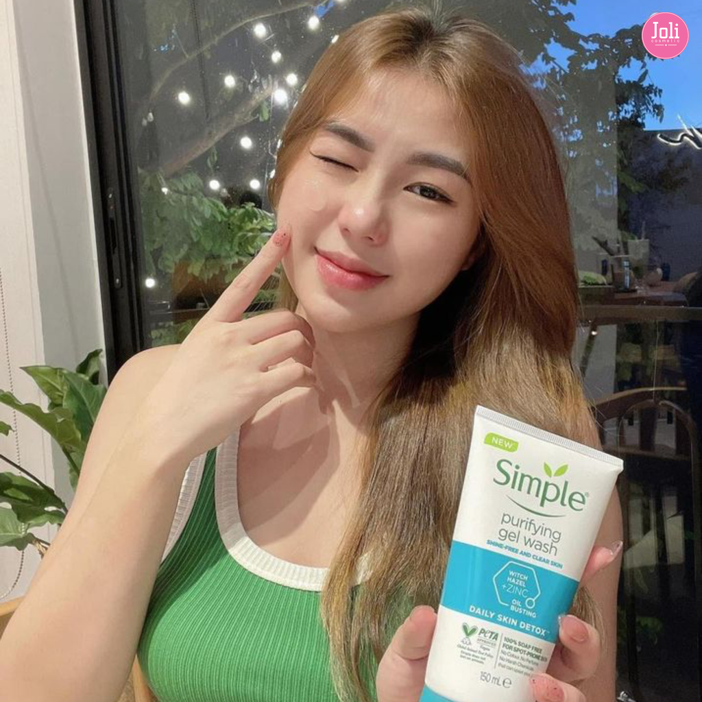 Sữa Rửa Mặt Kiềm Dầu Ngừa Mụn Simple Purifying Gel Wash 150ml