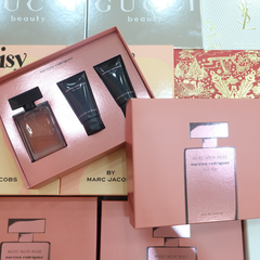 Set Nước Hoa Nữ Narciso Rodriguez Musc Noir Rose For Her (EDP 50ml + Showger gel 50ml + Lotion 50ml)