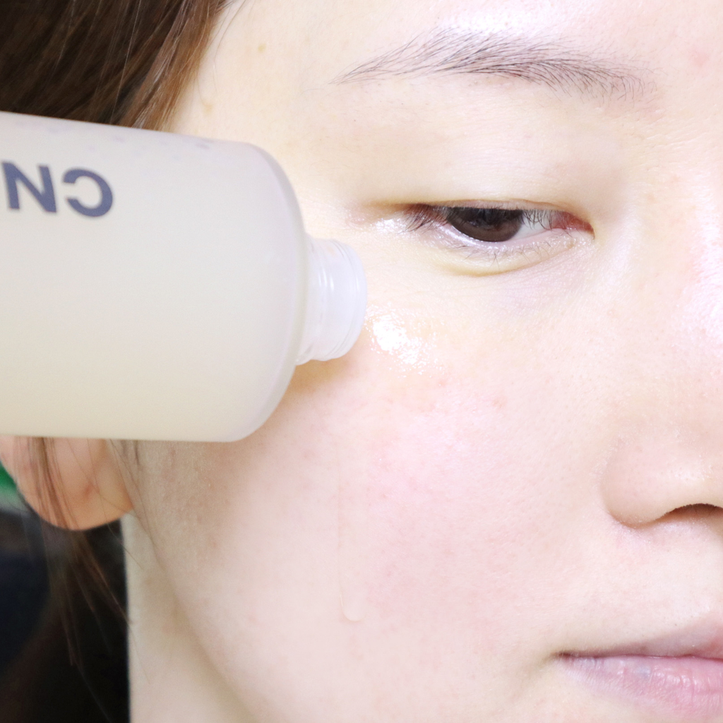 Set Nước Thần Keo Ong Phục Hồi Da CNP Laboratory Treatment Ampoule Essence (100ml + 150ml)