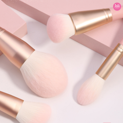 Bộ Cọ Trang Điểm 14 Cây MSQ Piggy Pink Brush Set With Cosmetic Case
