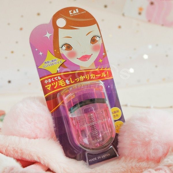 Bấm Mi Nhựa KAI Eyelash Curler Compact Eyelash Curler