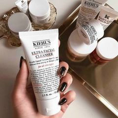 Sữa Rửa Mặt Tạo Bọt Kiehl's Ultra Facial Cleanser 150ml
