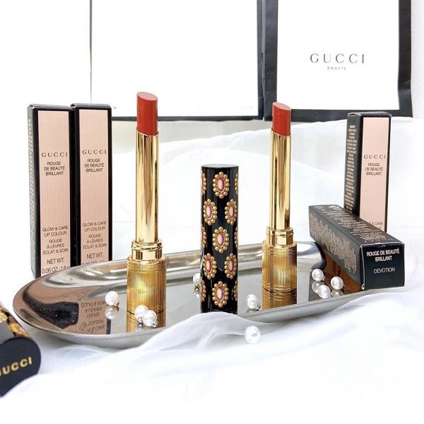 Son Thỏi Gucci Rouge De Beaute Brillant Glow & Care Lip Colour