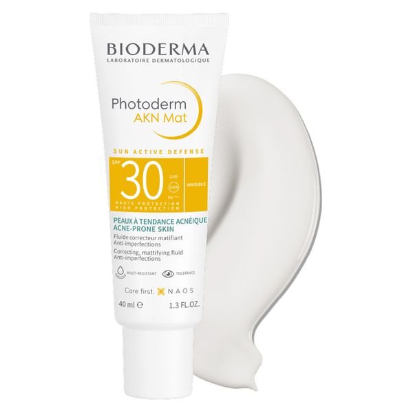 Kem Chống Nắng Cho Da Dầu Mụn Bioderma Photoderm AKN Mat SPF30 40ml