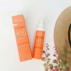 Kem Chống Nắng Avene Cho Da Thường Da Hỗn Hợp Protection Avène Fluid SPF50+ 50ml