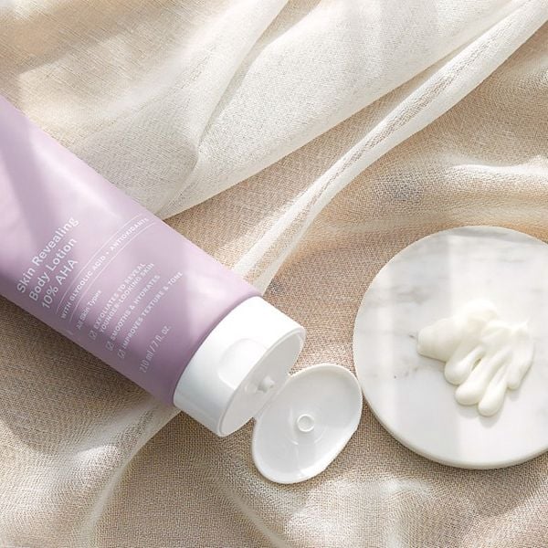 Kem Dưỡng Thể Làm Sáng Da Paula's Choice Skin Revealing Body Lotion 10% AHA 210ml