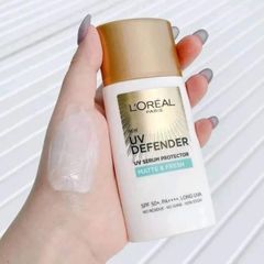 Kem Chống Nắng Kiềm Dầu Loreal UV Defender Matte & Fresh SPF50+ PA ++++ 15ml