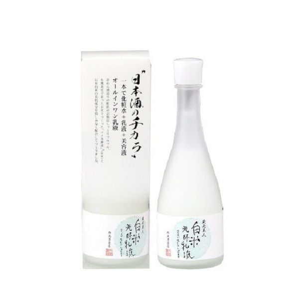 Nước Cân Bằng Dưỡng Da Kuramoto Bijin Sake Lotion 120ml