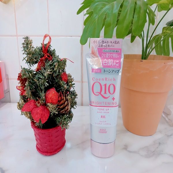 Kem Dưỡng Da Tay Kose Coen Rich Q10 Deep Moisture Cream 80g