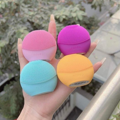 Máy rửa mặt Foreo Luna Play Plus
