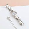Đồng hồ thời trang Citizen Silhouette Diamonds