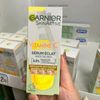 Serum Garnier Light Complete Vitamin C 30X Booster