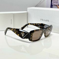 Kính thời trang Prada màu havana
