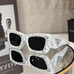 Kính thời trang Prada New SS2023