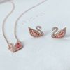 Set phụ kiện Swarovski thiên nga đá hồng