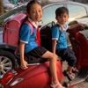 Cặp chống gù Nhật Bản