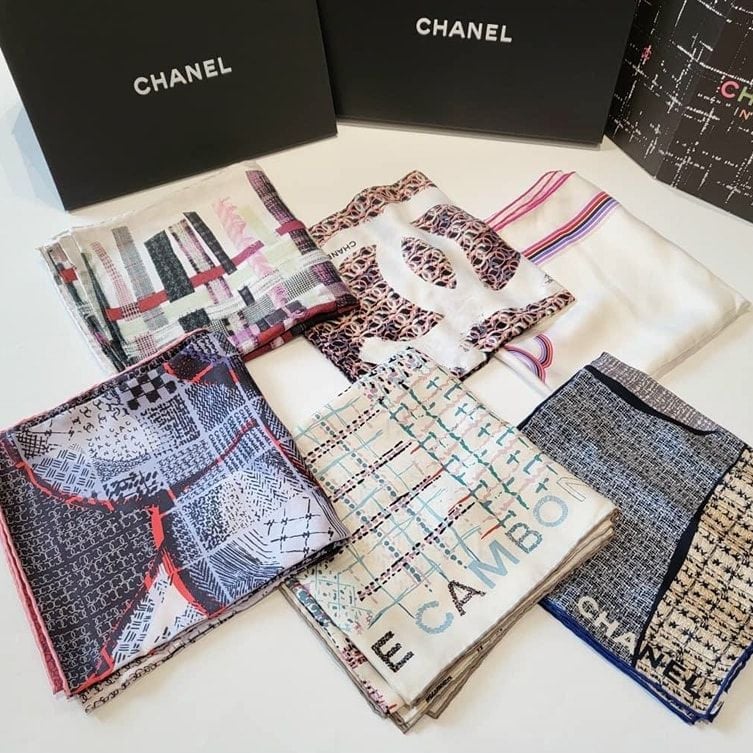 Khăn Chanel