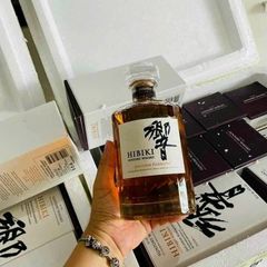 Rượu Hibiki Japanese Harmony Suntory Whisky