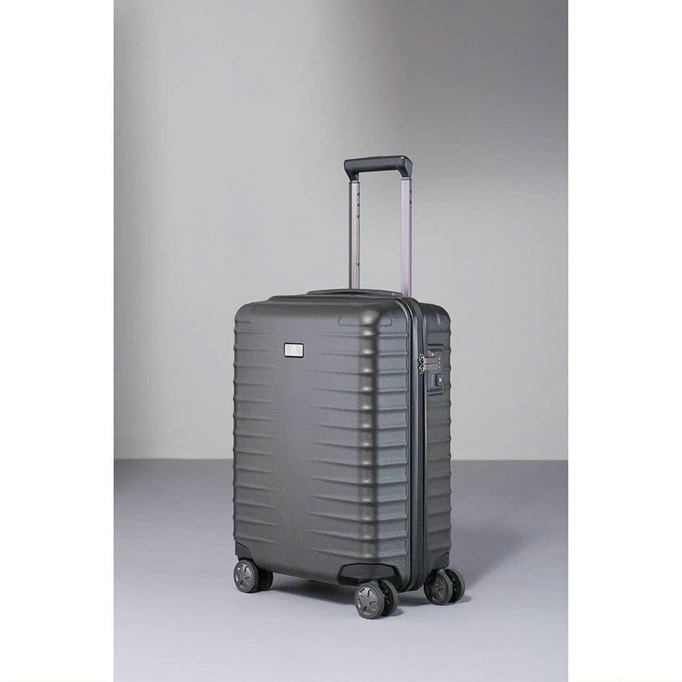 Vali Titan size cabin Made in Germany