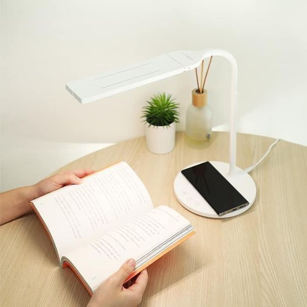 Đèn học chống cận Ohella LS01W
