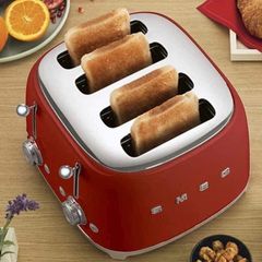 Máy nướng bánh mì SMEG TSF03RDEU