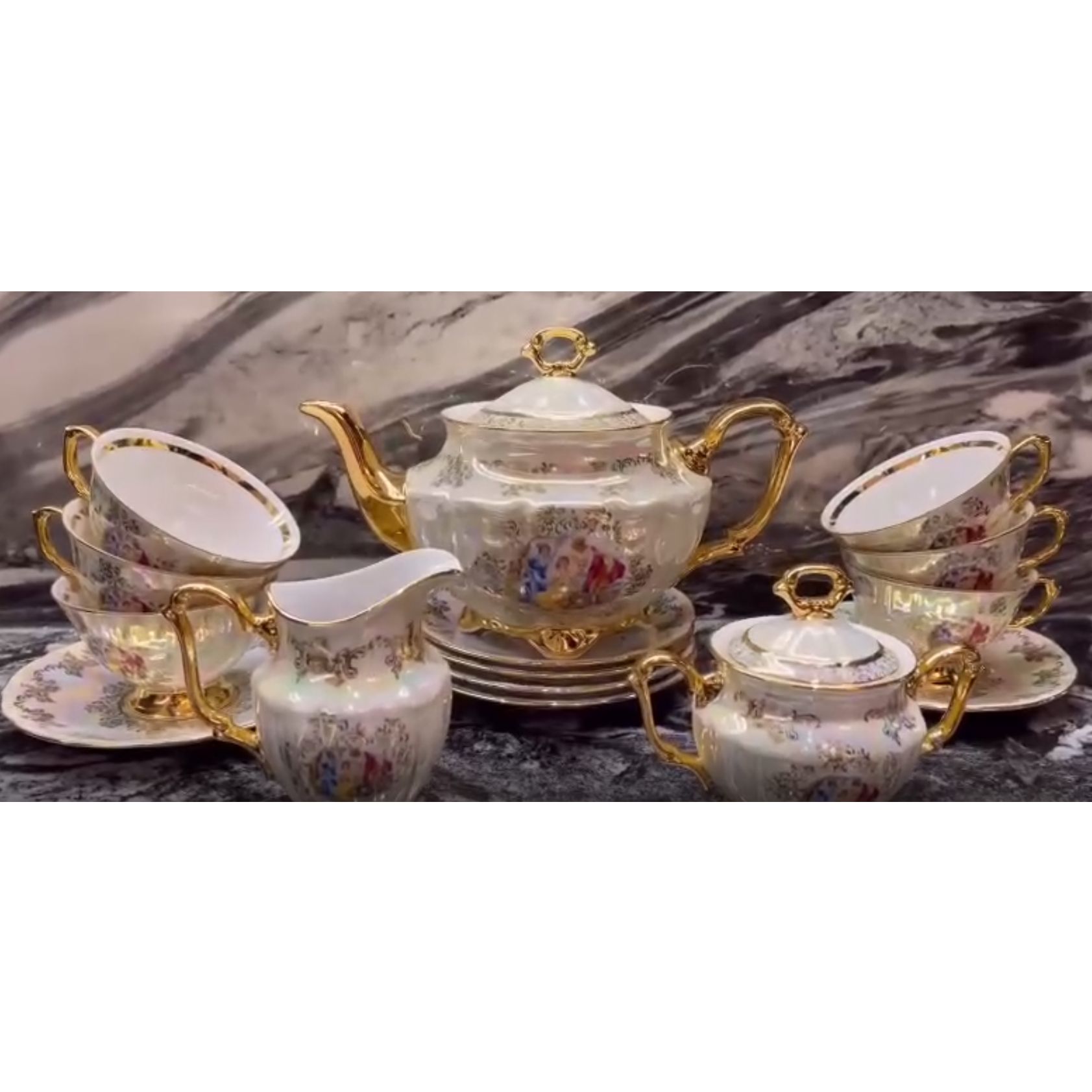 Bộ trà sứ 15 món mạ vàng Tiệp Khắc men dạng khám trai