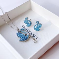 Bộ trang sức Swarovski Iconic Swan Blue