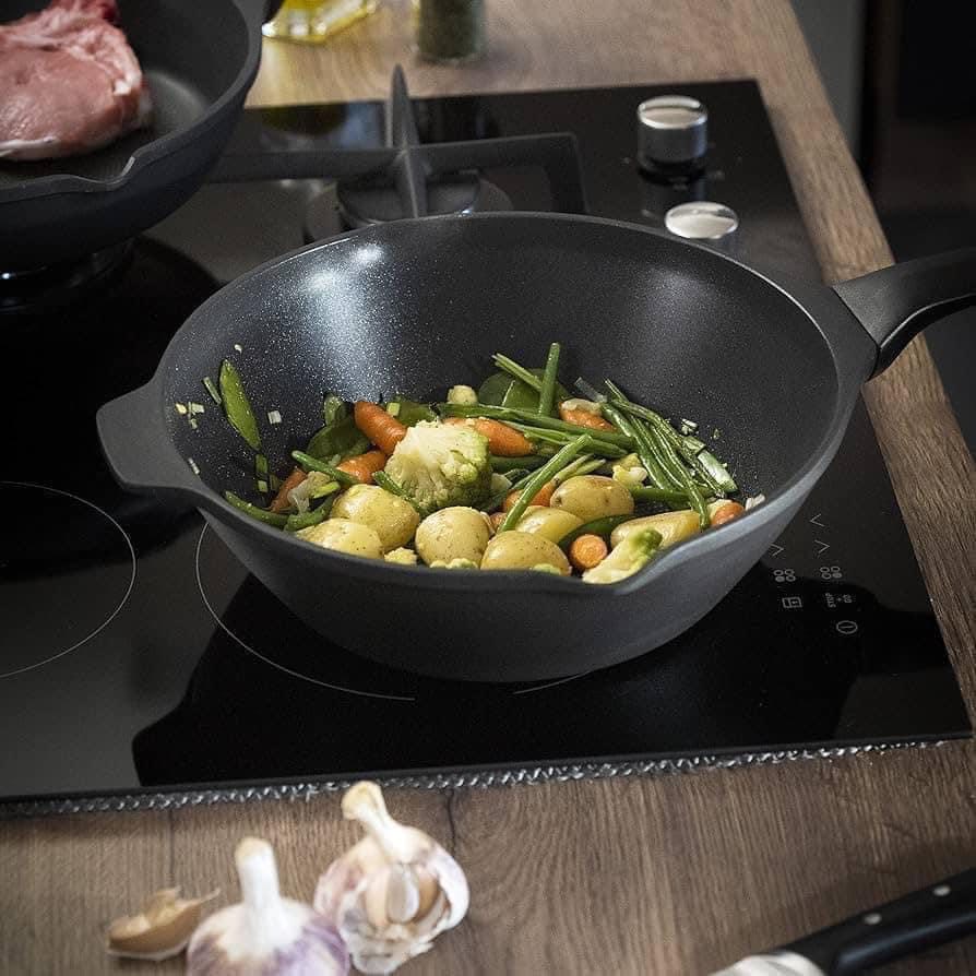 Chảo sâu lòng Tefal Robusto