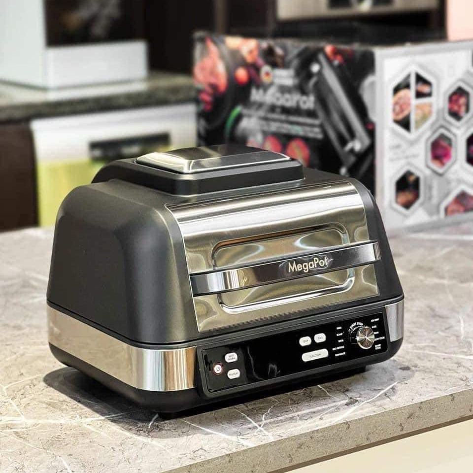 Chiếc bếp đa năng Megapot From Germany