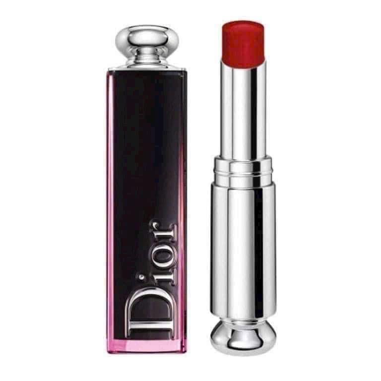 Son Dior 857 đỏ thuần