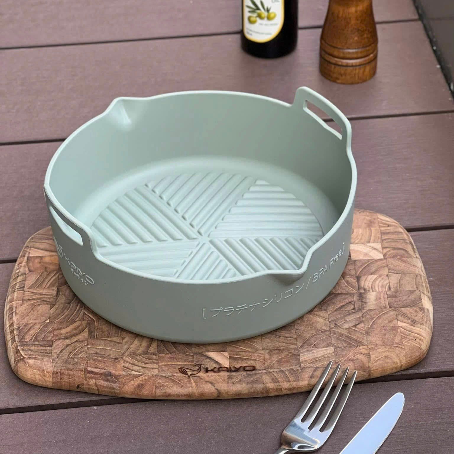 Khay silicon platinum chuyên dụng cho nồi chiên không dầu 22cm