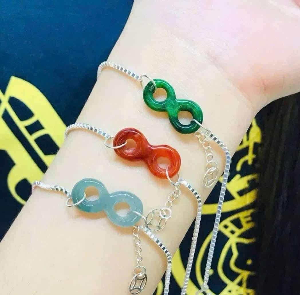 Lắc tay bạc như ý nguyện vô cực tự nhiên