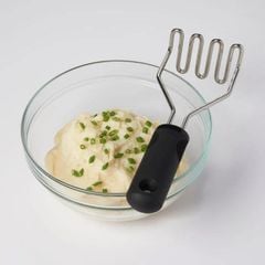Dụng cụ nghiền khoai tây Oxo