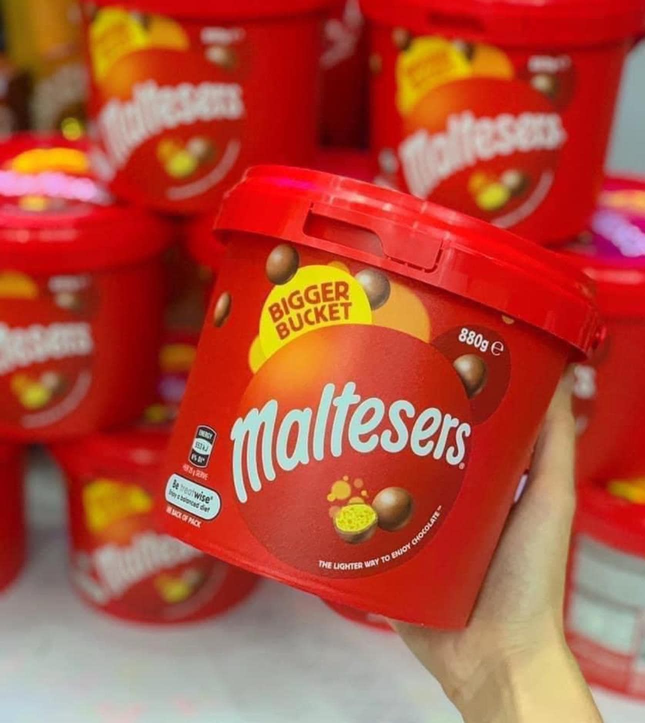 Kẹo socola Maltesers Party Bucket 880g