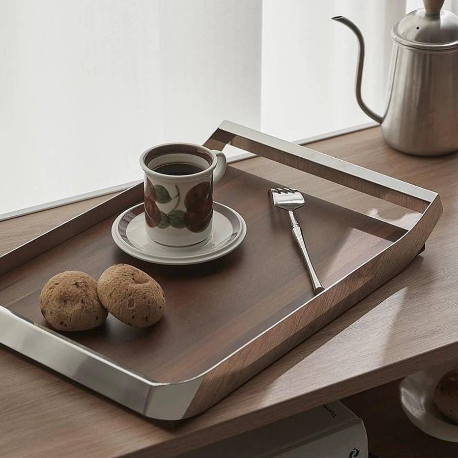 Khay gỗ nâu tay cầm Inox Creative Design