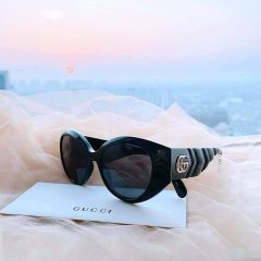 Kính thời trang Gucci GG0809s màu black
