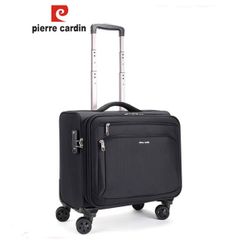 Vali Pierre Cardin