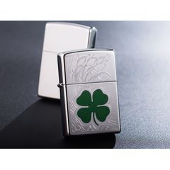 Bật lửa Zippo cỏ 4 lá may mắn