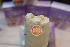 Kem trân châu khoai môn Đài Loan - hộp 4 cây