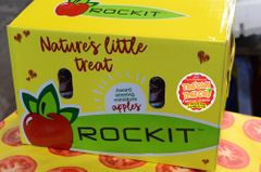 Táo Rockit NewZealand mini ống 3 quả - ống