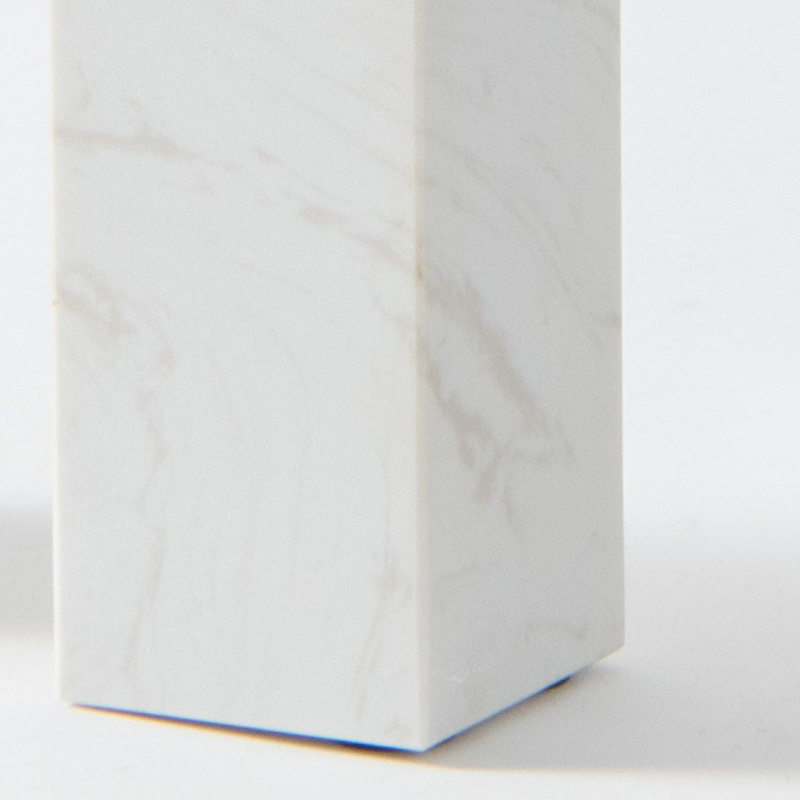 TƯỢNG TRANG TRÍ U-SHAPE